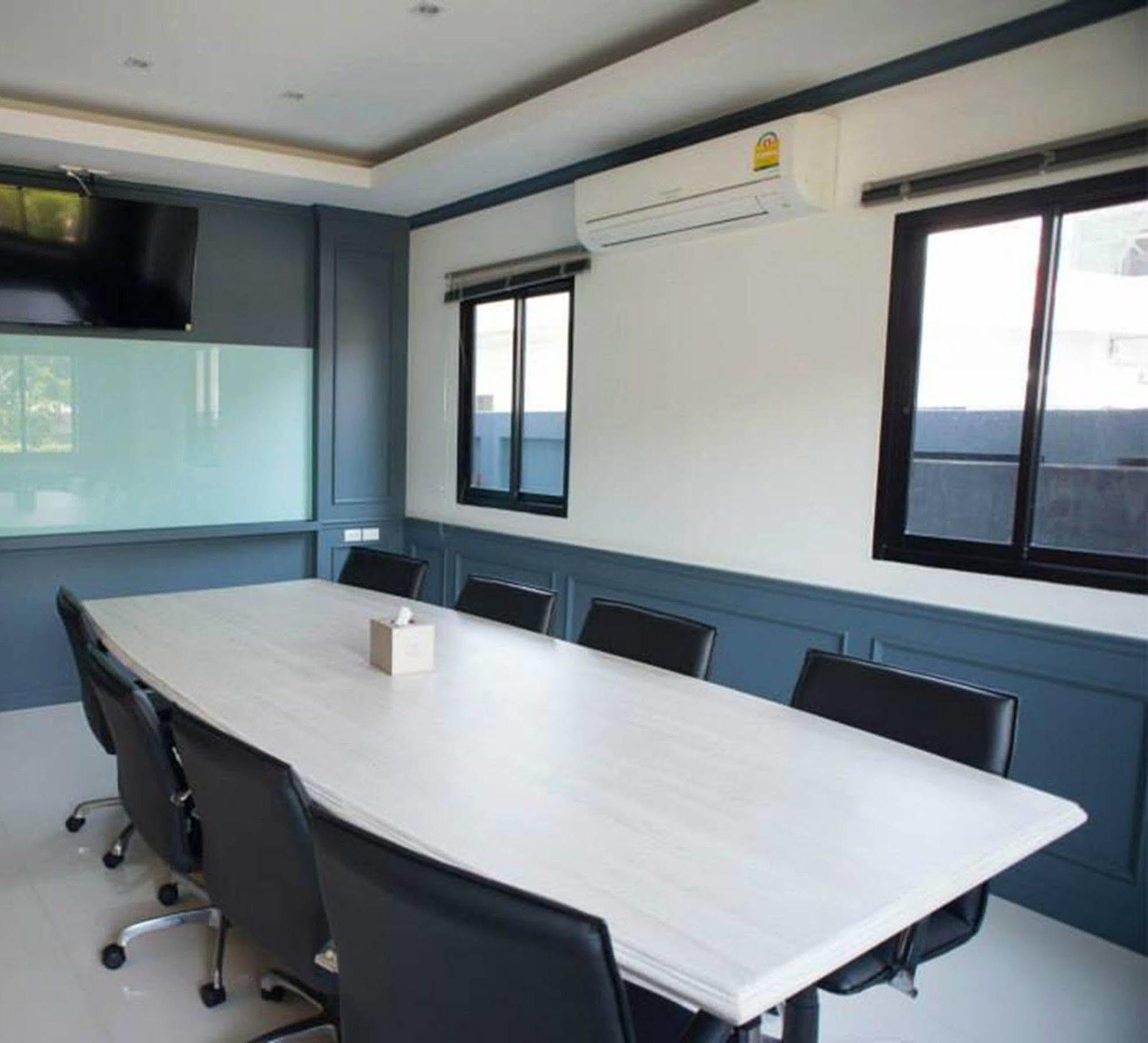 Coco Beach Resort Bangsaen Chonburi Eksteriør billede